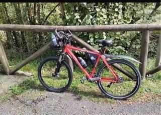 Bicicleta Montaña Híbrida Roja