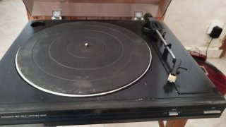 Tocadiscos Automático Belt Drive HS501