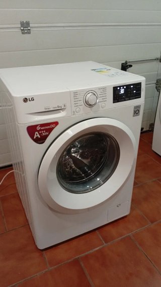 Lavadora LG 8kg 1200 rpm A+++