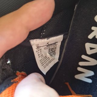 Jordan Mars 270 GS Negro Naranja
