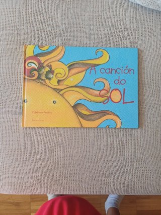 Libro infantil: "A canción do sol"