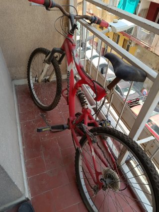 Bicicleta Montaña Roja
