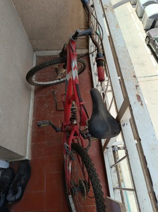 Bicicleta Montaña Roja