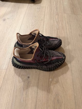 Adidas Yeezy 350 V2 Multicolor