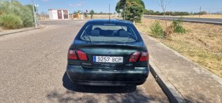 Nissan Primera 2001