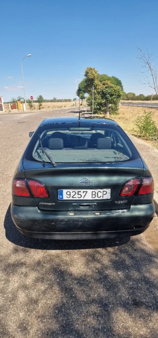 Nissan Primera 2001