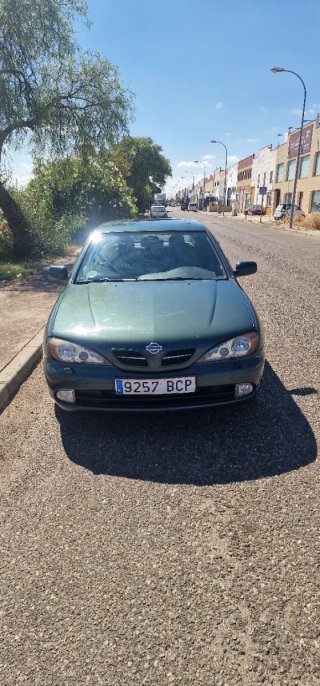 Nissan Primera 2001