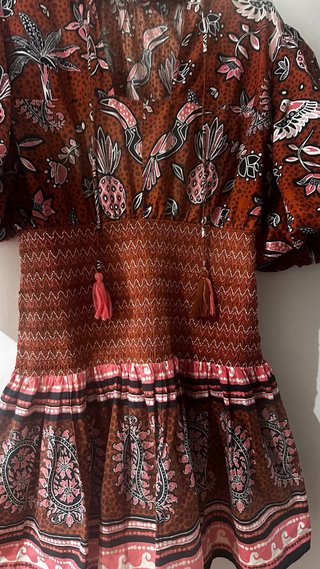 Vestido estampado marrón y rosa