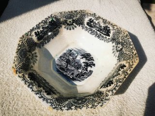 Lote Menaje La Cartuja. Ensaladera, Jarra y Tetera