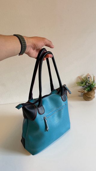 Bolso Turquesa y Negro