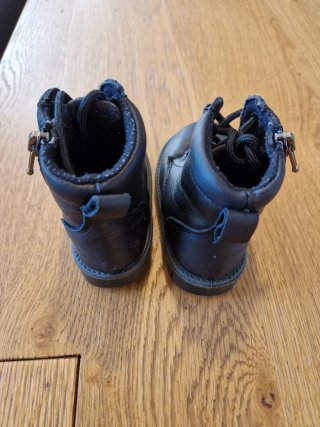 Stivaletti invernali bambina neri taglia 19