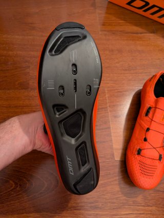 NUEVAS Zapatillas DMT KR0 talla 42