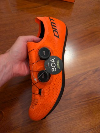 NUEVAS Zapatillas DMT KR0 talla 42
