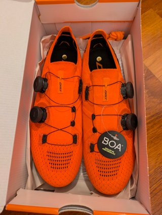 NUEVAS Zapatillas DMT KR0 talla 42