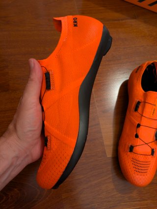 NUEVAS Zapatillas DMT KR0 talla 42