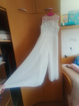 Mono fiesta niña blanco encaje y plisado