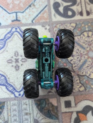 Pista Hot Wheels Monster Trucks con gorila