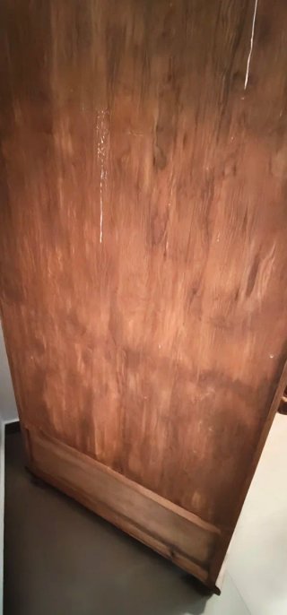 Armario antiguo madera maciza