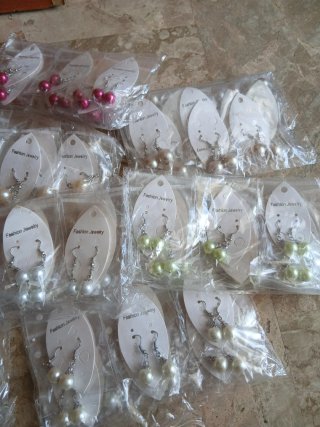 120 Pendientes de Perlas