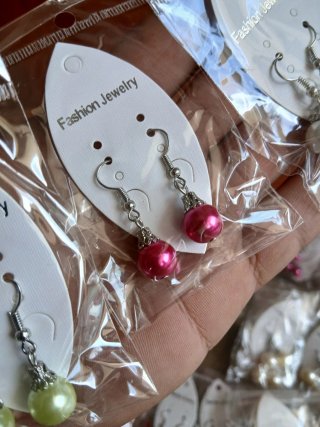 120 Pendientes de Perlas