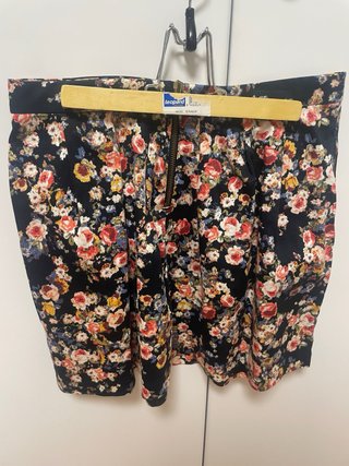 Minifalda de verano floral