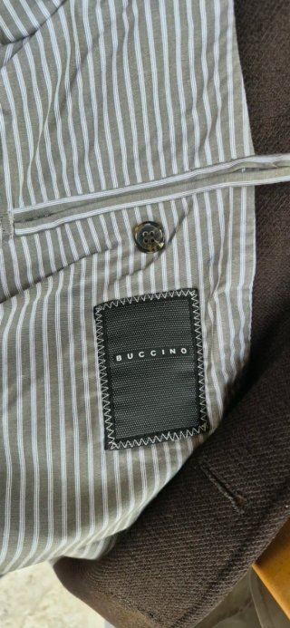 Chaqueta marrón de vestir