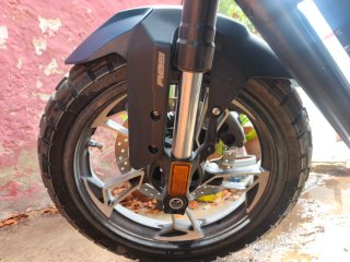 Moto Zontes 125 G1 Naked Azul/Negra