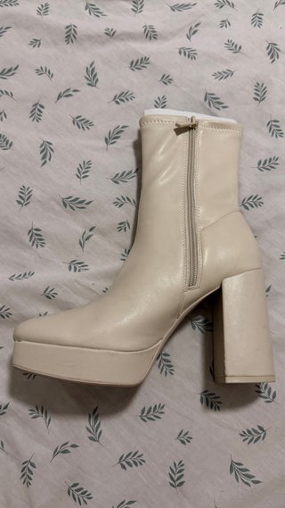 Botines Stradivarius Beige Talla 39