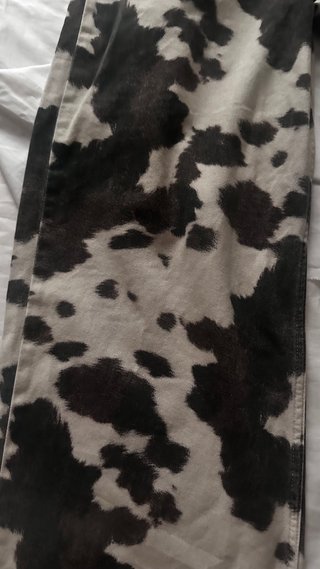 Pantalón estampado vaca