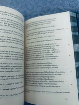 Odisea (edición limitada con cantos tintados)