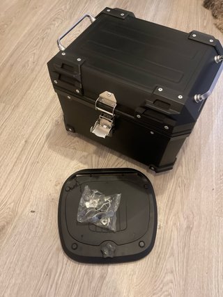 Baúl Top Case Moto Universal Negro