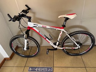 Bicicleta Whistle Miwok 1270