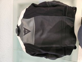 Mono Dainese 2 piezas Talla 56