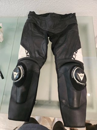 Mono Dainese 2 piezas Talla 56