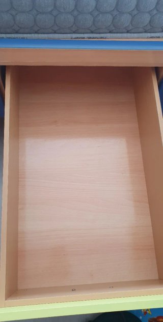 Cama 105cm con colchón y cajones