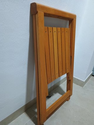 Silla plegable de madera para escritorio