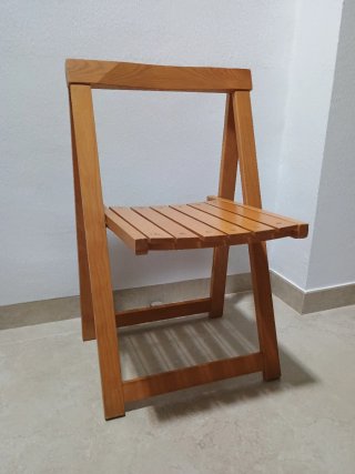 Silla plegable de madera para escritorio