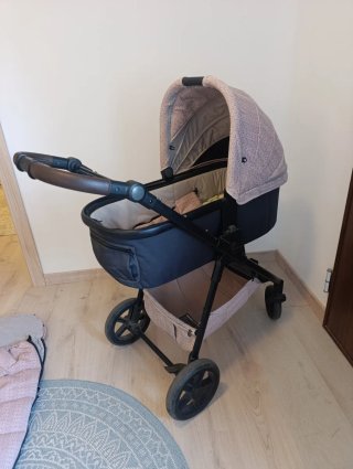 Carrito de bebé gris y rosa MAST M3/M4 Bassinet
