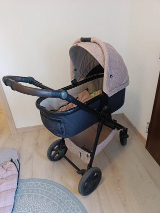 Carrito de bebé gris y rosa MAST M3/M4 Bassinet