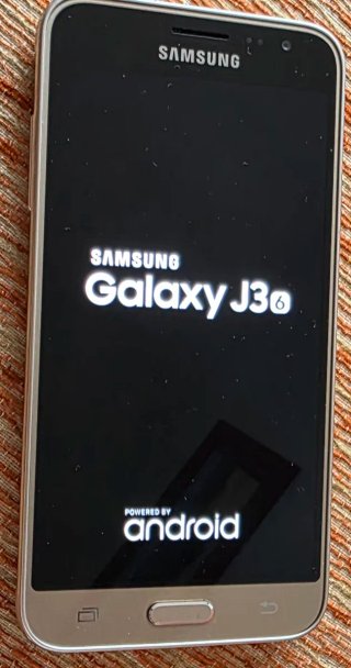Móvil Samsung Gold J3