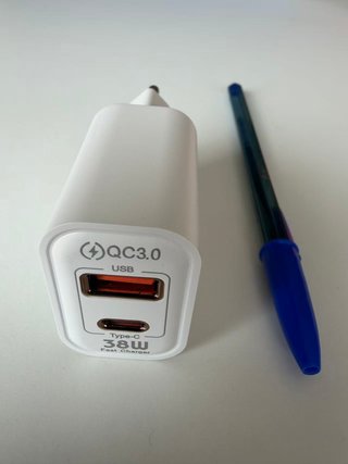 Cargador Rápido PLUS MOVILE 38W Doble USB-C