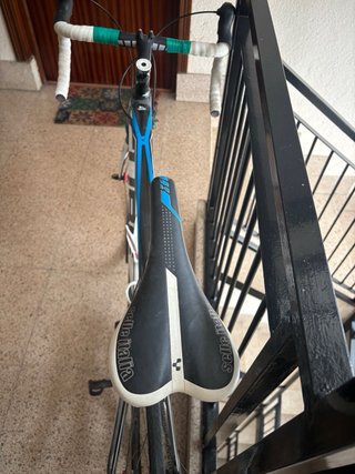 Bicicleta Cube Agree GTC Race