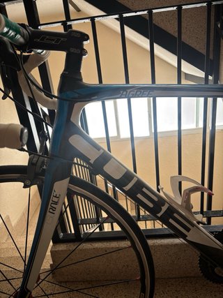 Bicicleta Cube Agree GTC Race