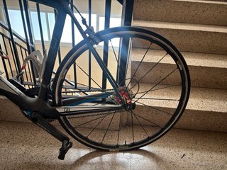 Bicicleta Cube Agree GTC Race