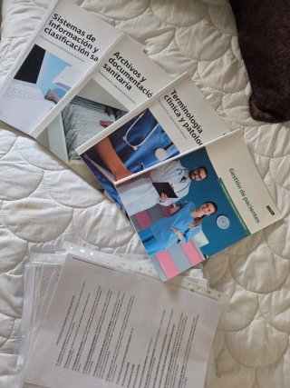 Libros Ilerna documentación sanitaria