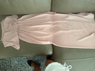 Vestido largo rosa con espalda abierta