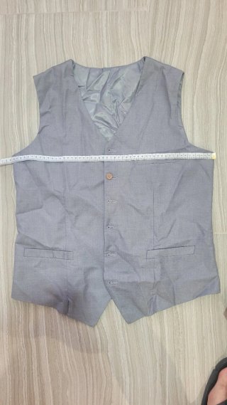 Traje gris nuevo
