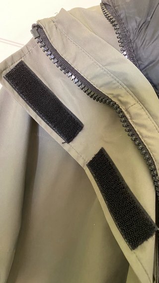 Chaqueta Zara plumífero verde talla XS-S