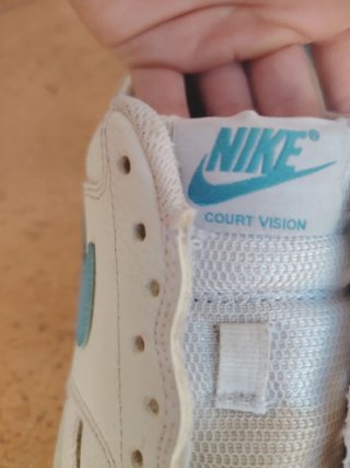 Zapatillas Nike Blancas y Azules