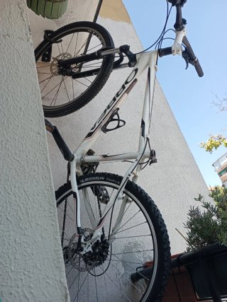 Bicicleta Orbea Blanca